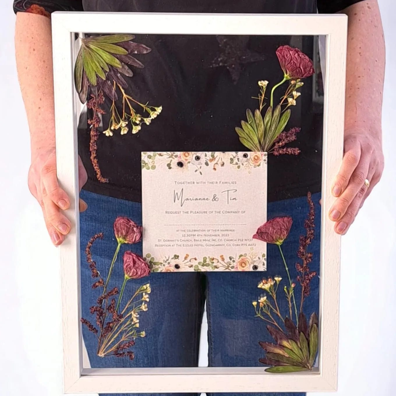 SIÓG Botanicals Pressed on Glass: A2 with Invite