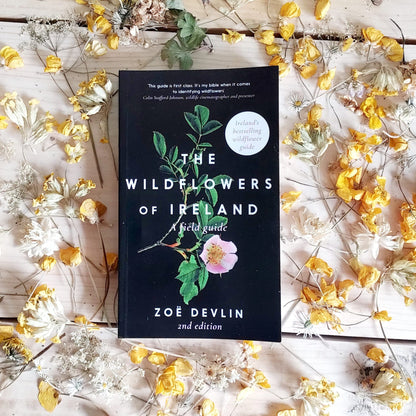 SIÓG The Wildflowers of Ireland: A Field Guide
