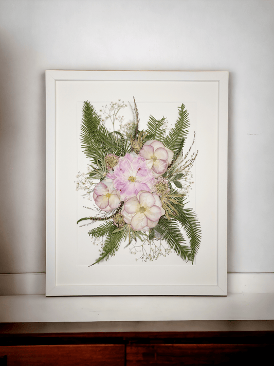 SIÓG Botanicals Traditional (no spacing) / White Wooden Frame Pressed Flower Art on Canvas: 40cm x 50cm