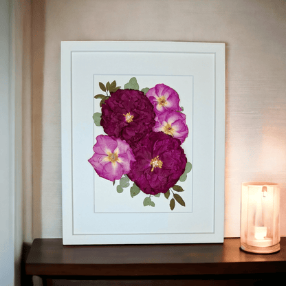 SIÓG Botanicals White Wooden Frame Pressed Flower Art on Canvas: 30cm x 40cm
