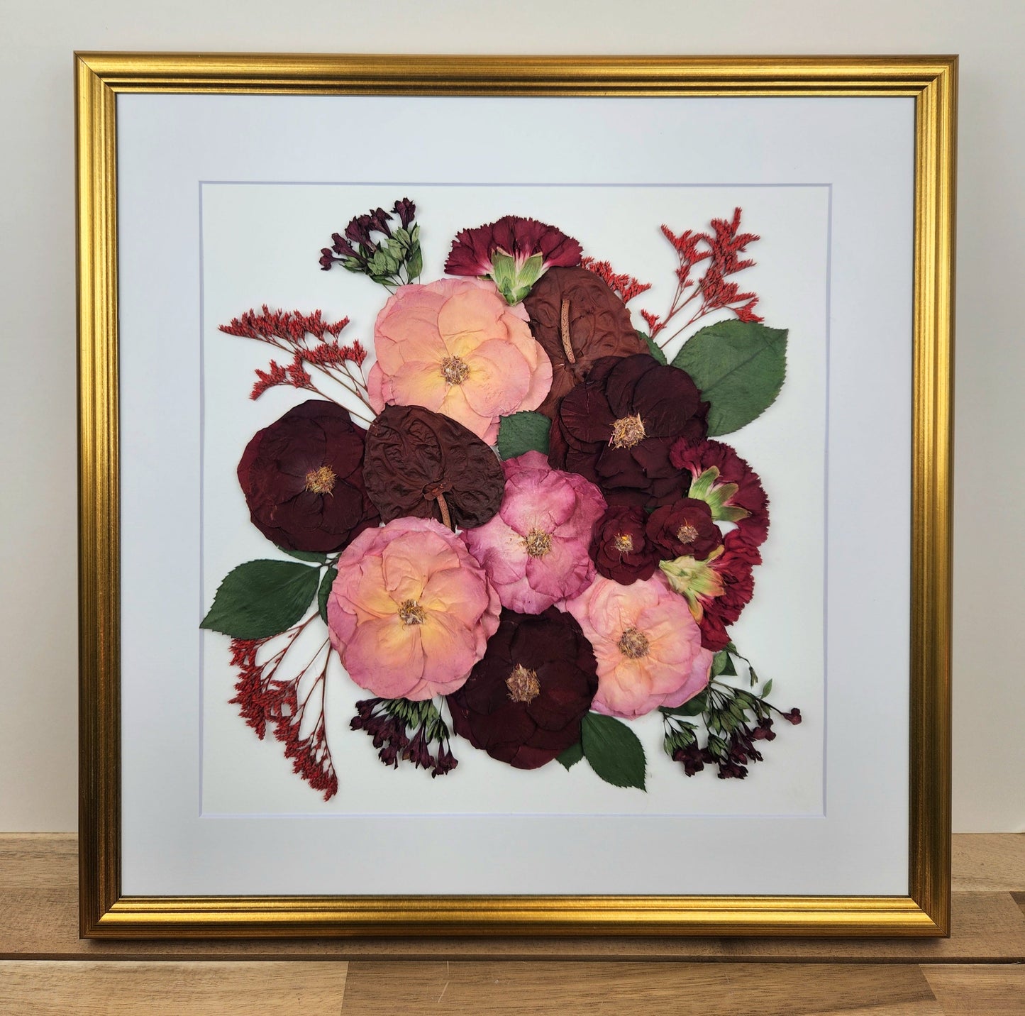 SIÓG Botanicals 20" x 20" (50cm x 50cm) / Solid Wood Painted Gold / Traditional (No spacing between flowers) The Eternal Elegance Experience
