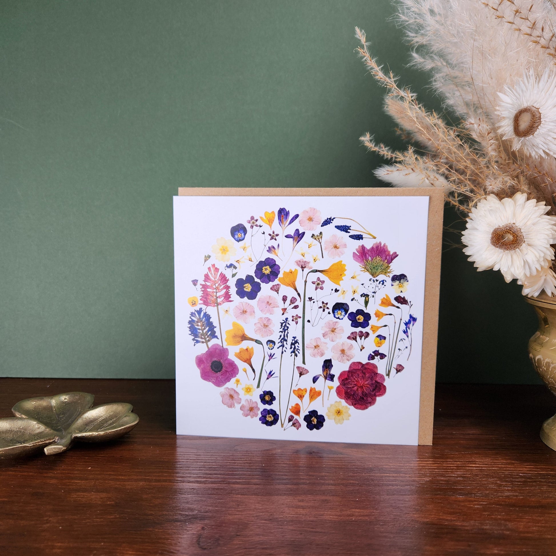 SIÓG Botanicals 'An tEarrach' Spring Flower Greeting Card – A Celebration of Nature’s Renewal