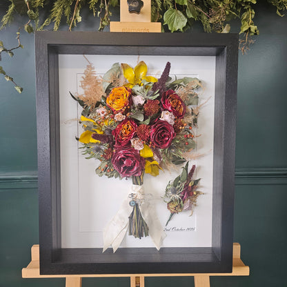 SIÓG Botanicals Black frame/ Ivory Signature Wedding Bouquet Preservation in 3D Shadow Box (16"x 21" / 40cm x 50cm)