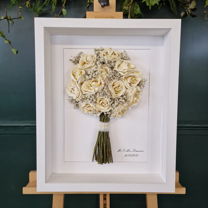 SIÓG Botanicals Signature Wedding Bouquet Preservation in 3D Shadow Box (16"x 21" / 40cm x 50cm)