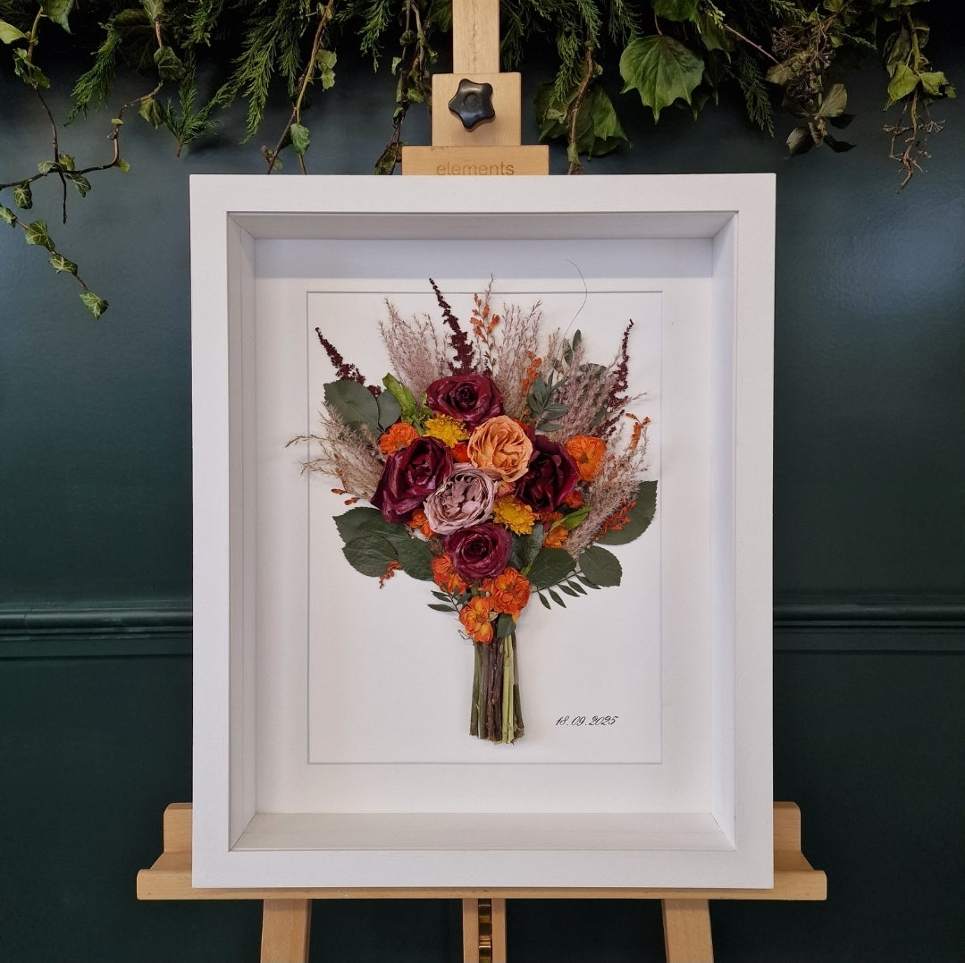 SIÓG Botanicals Signature Wedding Bouquet Preservation in 3D Shadow Box (16"x 21" / 40cm x 50cm)