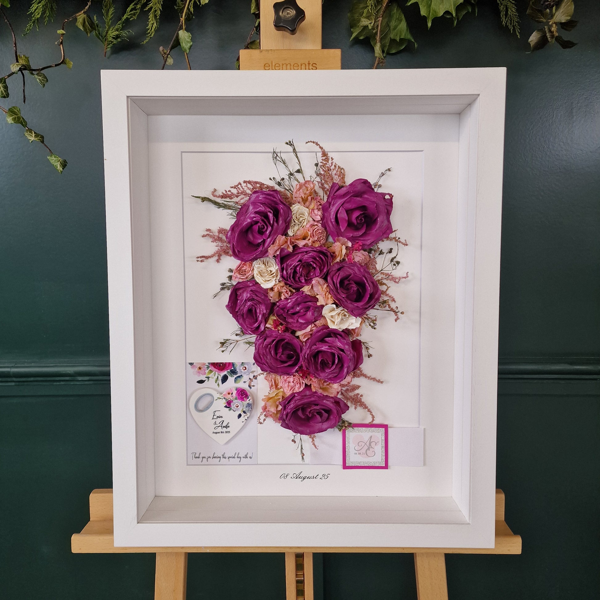 SIÓG Botanicals Signature Wedding Bouquet Preservation in 3D Shadow Box (16"x 21" / 40cm x 50cm)