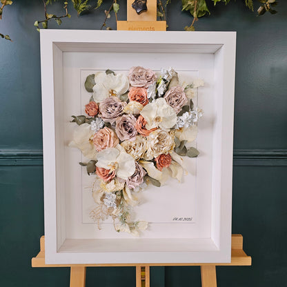 SIÓG Botanicals Signature Wedding Bouquet Preservation in 3D Shadow Box (16"x 21" / 40cm x 50cm)