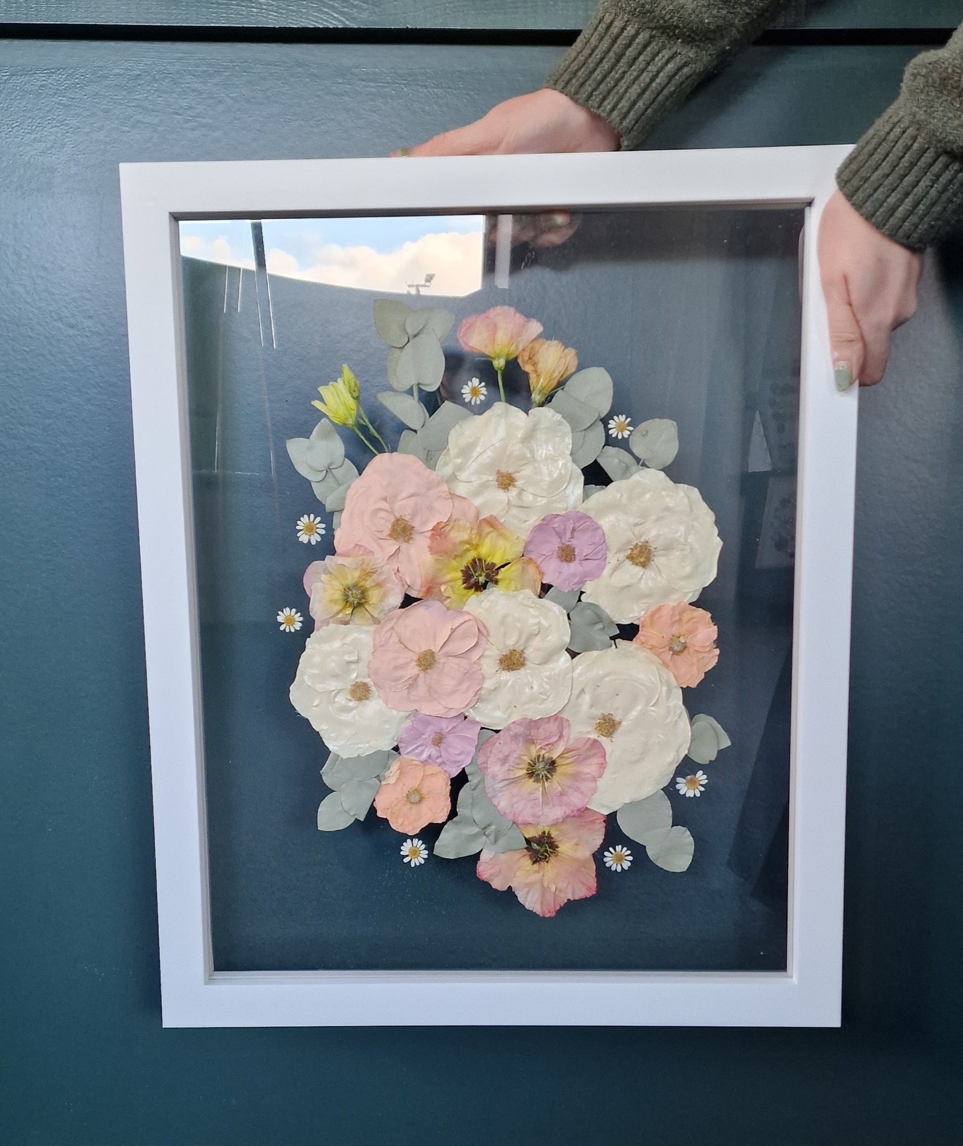 SIÓG Botanicals Solid Wood Painted White Pressed Between Glass (16"x 20" / 40cm x 50cm)